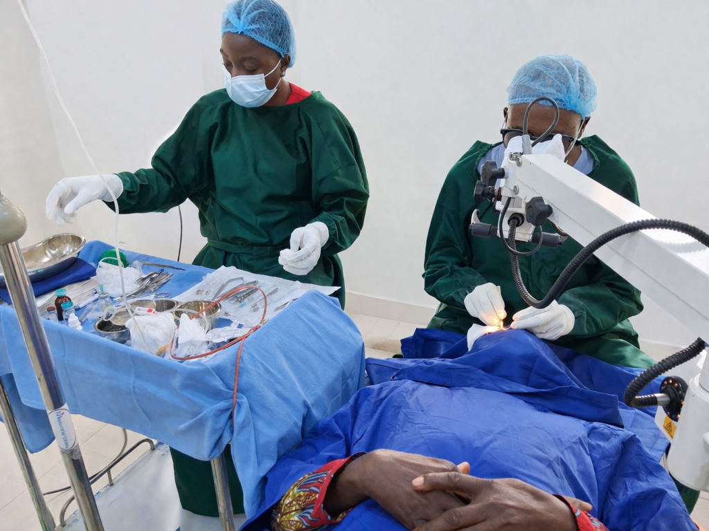 Seepco Free Cataract Surgeries